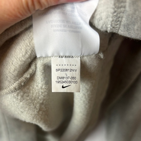 Nike Yoga Therma-Fit Long Sleeve Shirt Gray Crew Neck Men's Active Size‎ Large - Picture 14 of 14